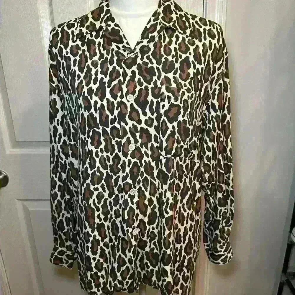 Vintage Bergdorf Goodman Long Sleeve 100% Rayon Leopard Button Down Women Small - Picture 2 of 13